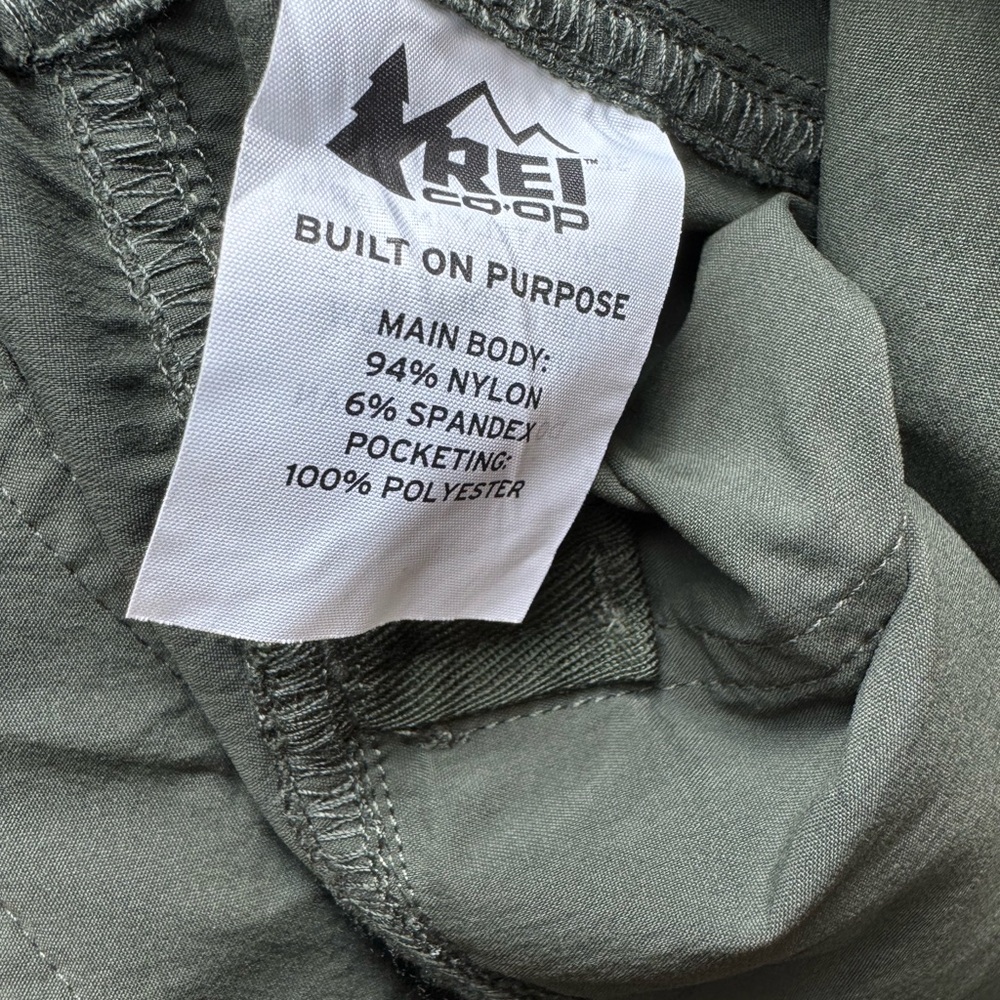 REI  pants cargo size 8 convertible - Picture 4 of 12